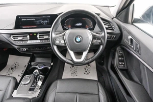 Хетчбэк BMW 1 серия 2021 года, 1549000 рублей, Красноярск