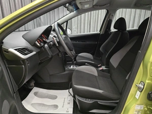 Хетчбэк Peugeot 207 2008 года, 395000 рублей, Красноярск