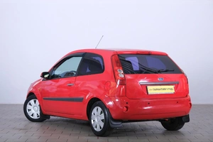Хетчбэк Ford Fiesta 2008 года, 679000 рублей, Омск
