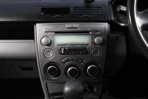 Хетчбэк Mazda Demio 2006 года, 599000 рублей, Новосибирск