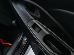 Хетчбэк Toyota Yaris 2020 года, 1500000 рублей, Красноярск