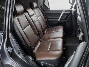Внедорожник Toyota Land Cruiser Prado 2019 года, 5879000 рублей, Тюмень