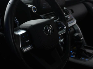 Внедорожник Toyota Land Cruiser 2022 года, 9321555 рублей, Москва
