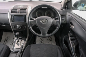 Универсал Toyota Corolla Fielder 2010 года, 899000 рублей, Красноярск