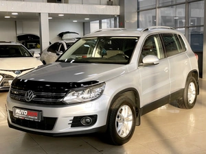 Внедорожник Volkswagen Tiguan 2011 года, 1387000 рублей, Солонцы