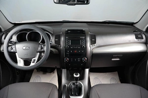 Внедорожник Kia Sorento 2012 года, 1549000 рублей, Тюмень