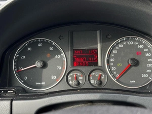 Хетчбэк Volkswagen Golf Plus 2008 года, 699000 рублей, Ижевск