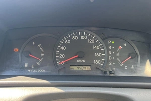 Седан Toyota Corolla 2003 года, 530000 рублей, Солонцы