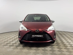 Хетчбэк Toyota Vitz 2017 года, 876100 рублей, Казань