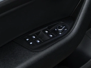 Внедорожник Volkswagen Touareg 2019 года, 5250050 рублей, Москва