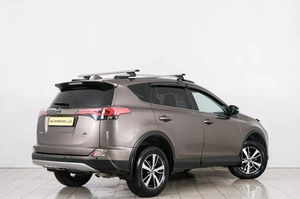 Внедорожник Toyota RAV4 2018 года, 2599000 рублей, Красноярск
