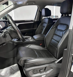 Внедорожник Volkswagen Touareg 2019 года, 4150000 рублей, Красноярск