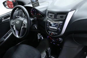 Хетчбэк Hyundai Solaris 2014 года, 998000 рублей, Солонцы