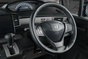 Минивэн Honda Freed 2010 года, 1159000 рублей, Тюмень