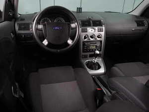 Седан Ford Mondeo 2002 года, 999000 рублей, Воронеж