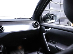 Пикап Mercedes-benz X-класс 2019 года, 3300000 рублей, Красноярск