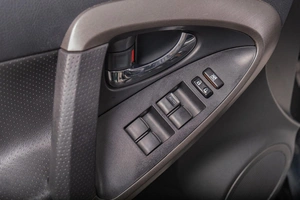 Внедорожник Toyota RAV4 2010 года, 1649000 рублей, Томск