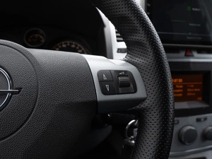 Минивэн Opel Zafira 2010 года, 765000 рублей, Волгоград