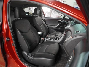 Седан Hyundai Elantra 2011 года, 949000 рублей, Воронеж