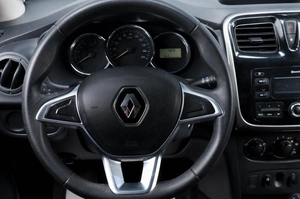 Седан Renault Logan 2020 года, 789000 рублей, Челябинск