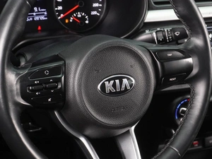 Седан Kia Rio 2019 года, 1334000 рублей, Воронеж