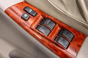 Седан Toyota Corolla 2002 года, 499000 рублей, Барнаул