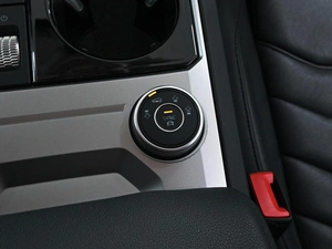 Внедорожник Volkswagen Touareg 2020 года, 6599000 рублей, Аксай