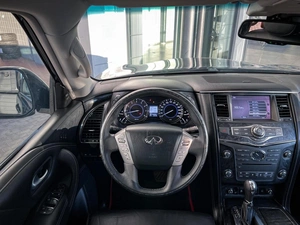 Внедорожник Infiniti QX80 2017 года, 4450000 рублей, Уфа