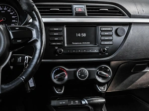 Хетчбэк Kia Rio X-Line 2019 года, 1599000 рублей, Кирилловка