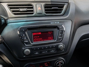 Седан Kia Rio 2011 года, 980000 рублей, Краснодар