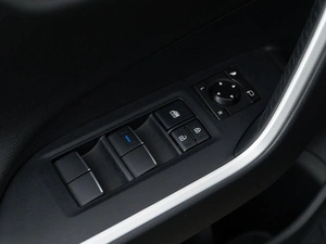 Внедорожник Toyota RAV4 2021 года, 3249050 рублей, Москва