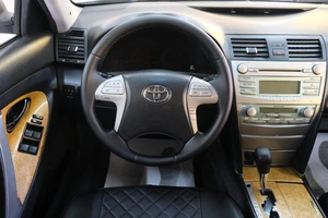 Седан Toyota Camry 2006 года, 1199000 рублей, Омск