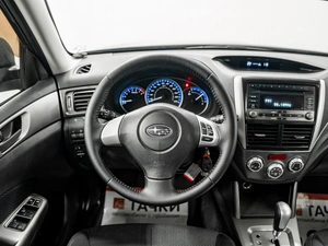 Внедорожник Subaru Forester 2011 года, 1360000 рублей, Красноярск