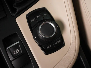 Внедорожник BMW X1 2017 года, 2265000 рублей, Красный Пахарь