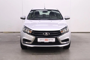 Седан ВАЗ (LADA) Vesta 2018 года, 950000 рублей, Брянск