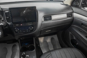 Внедорожник Mitsubishi Outlander 2013 года, 1249000 рублей, Барнаул