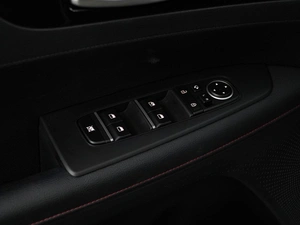 Хетчбэк Kia K3 2022 года, 2950077 рублей, Москва
