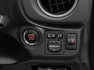 Хетчбэк Toyota Vitz 2014 года, 799000 рублей, Красноярск