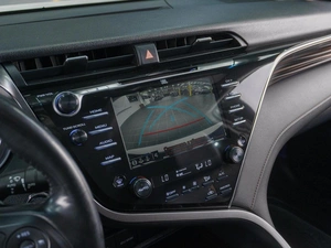 Седан Toyota Camry 2019 года, 3439000 рублей, Сургут