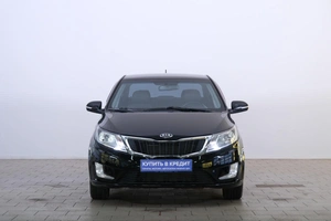 Седан Kia Rio 2012 года, 989000 рублей, Омск