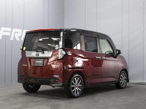 Хетчбэк Toyota Tank 2019 года, 1350000 рублей, Омск