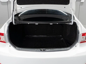 Седан Toyota Corolla 2011 года, 1049000 рублей, Тюмень