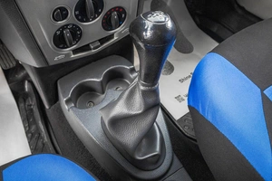 Седан Renault Logan 2006 года, 299000 рублей, Барнаул