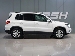 Внедорожник Volkswagen Tiguan 2013 года, 1379000 рублей, Петрозаводск