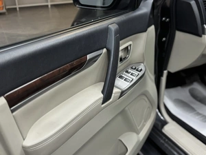 Внедорожник Mitsubishi Pajero 2017 года, 3327000 рублей, Красноярск