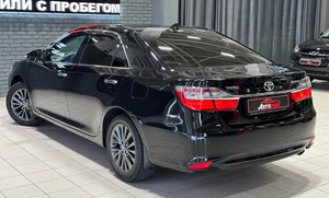 Седан Toyota Camry 2015 года, 1997000 рублей, Красноярск