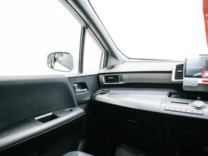 Минивэн Honda Freed 2010 года, 949000 рублей, Красноярск