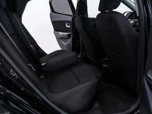 Седан Kia Rio 2015 года, 1050000 рублей, Красноярск