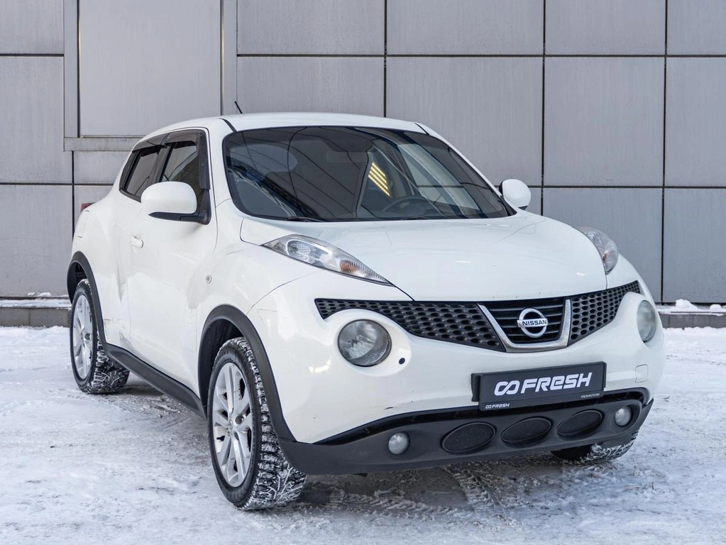 Внедорожник Nissan Juke 2013 года, 999000 рублей, Санкт-Петербург