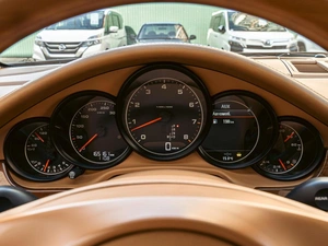 Лифтбек Porsche Panamera 4 2011 года, 2190000 рублей, Краснодар